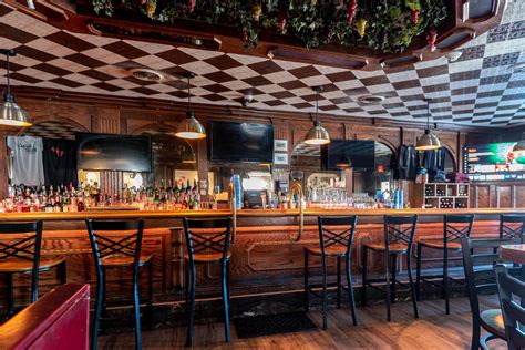 Ralph's tavern colonie - Ralph's Tavern, Albany, New York. 3,182 likes · 131 talking about this · 15,527 were here. Ralph’s tavern serves authentic Italian-American food. Known for our crispy, delicious chicken wi